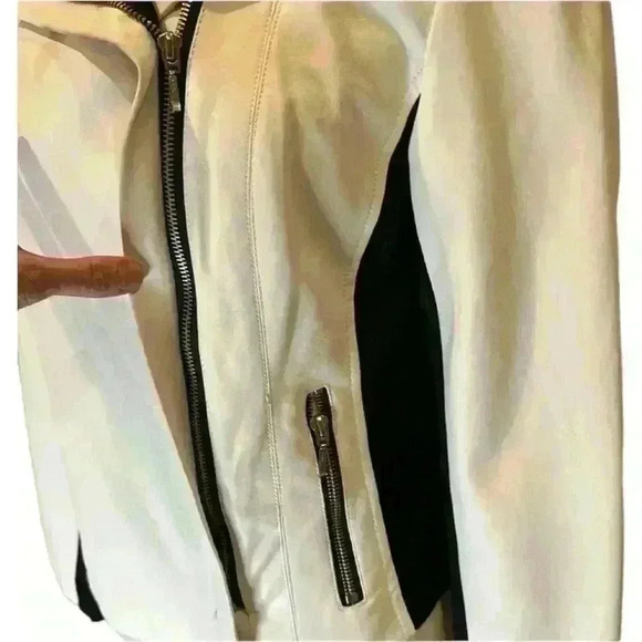 (Sold) INC International Concepts white leather jacket size medium - Picture 5 of 16